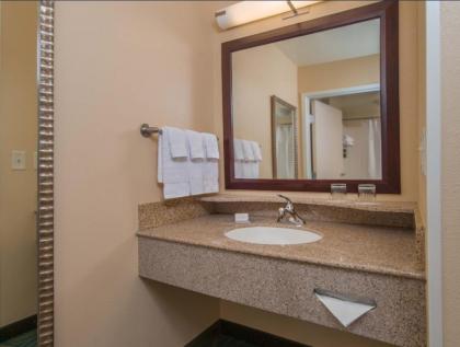 SpringHill Suites Hagerstown - image 5