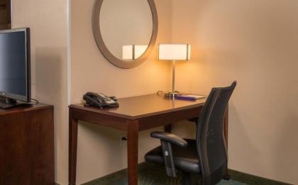 SpringHill Suites Hagerstown - image 9