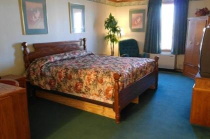 State Line Inn - image 7