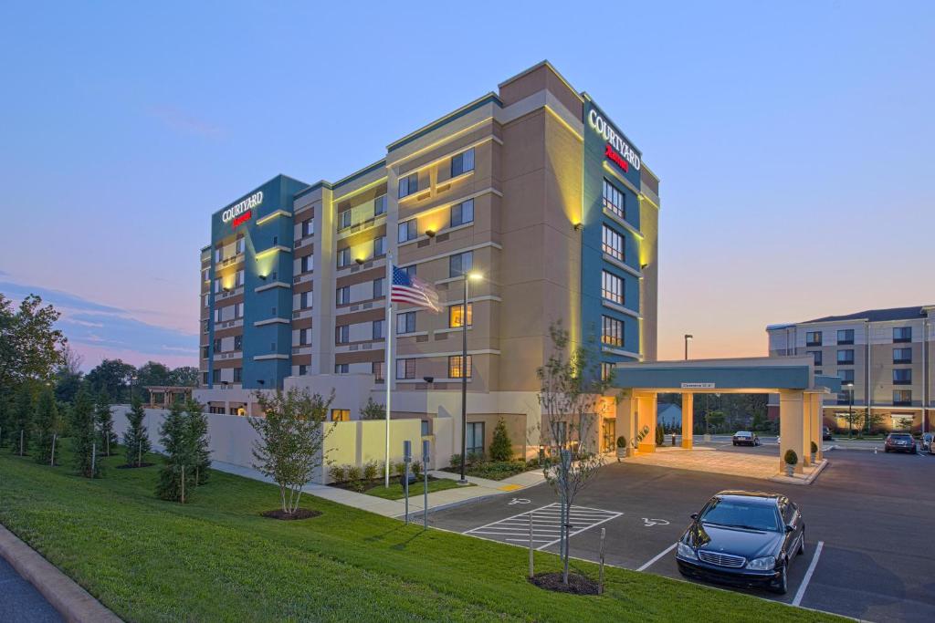 Courtyard by Marriott Hagerstown - main image