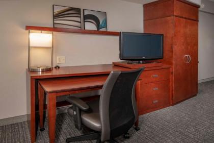 Courtyard by Marriott Hagerstown - image 13