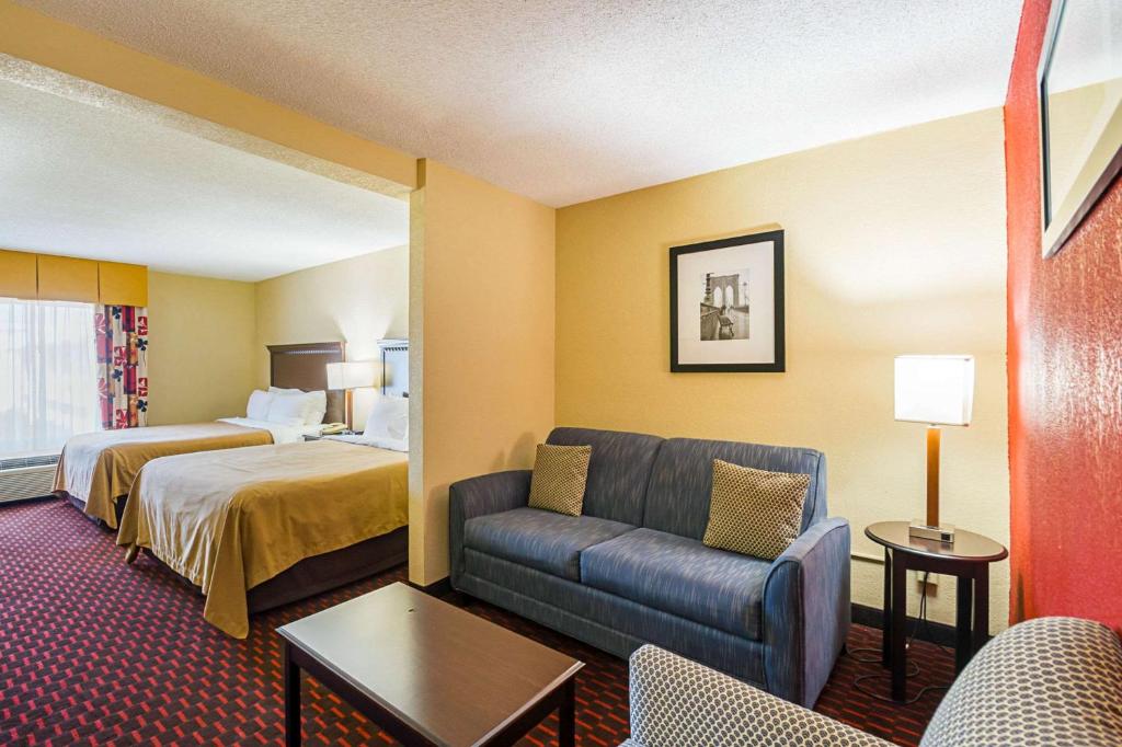 Quality Inn & Suites Hagerstown - image 7