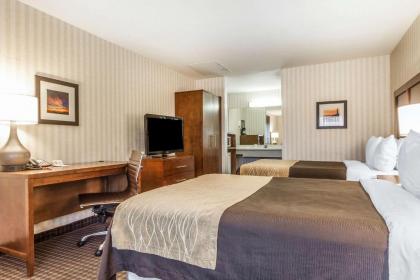 Quality Inn Half Moon Bay - Miramar Beach - image 15