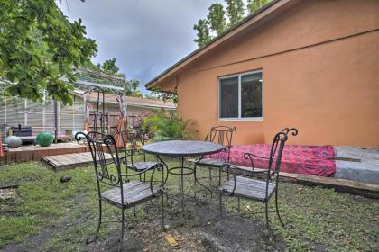 Artsy Apt with Yard Less Than 3 Mi to Hallandale Beach! - image 15