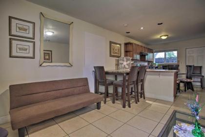 Artsy Apt with Yard Less Than 3 Mi to Hallandale Beach! - image 9