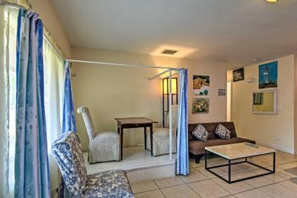 Inviting Family Apartment Less Than 3 Mi From Coast! - image 5