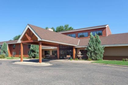 AmericInn by Wyndham Ham Lake - image 11