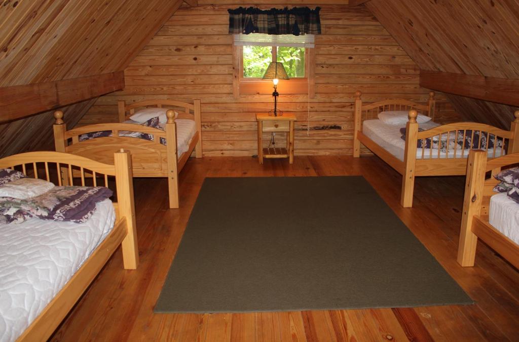 Appalachian Camping Resort Log Home 6 - main image