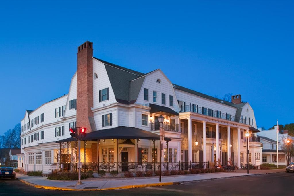 Colgate Inn - main image