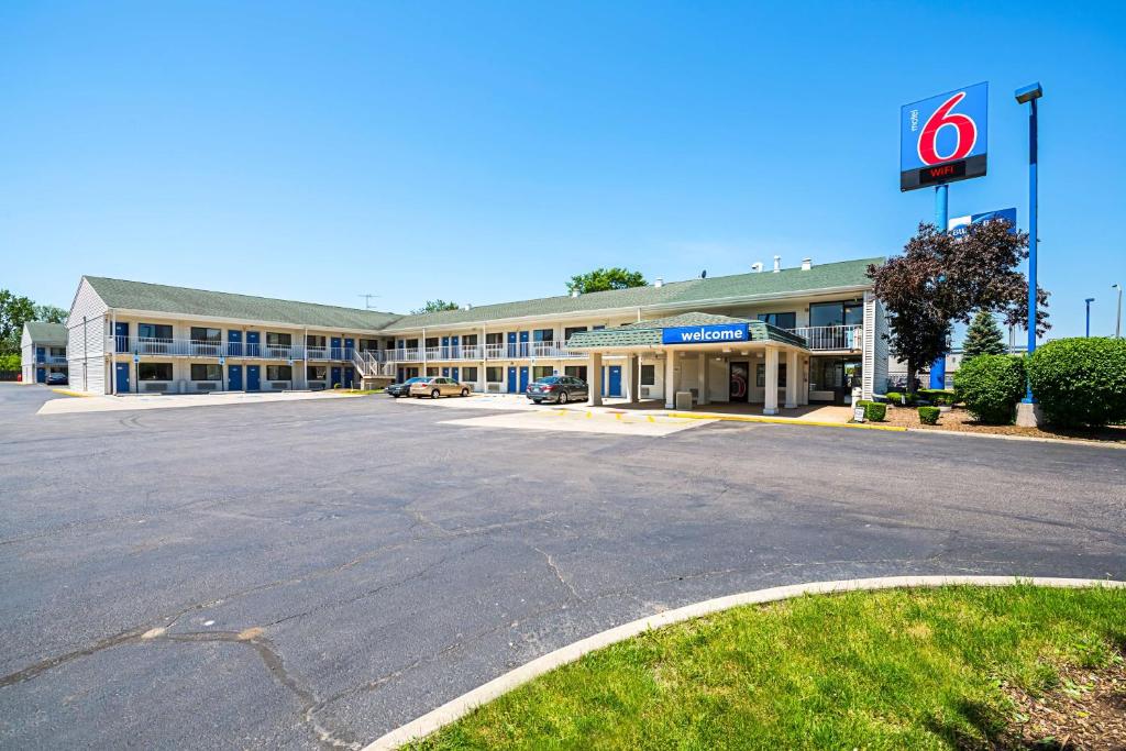 Motel 6-Hammond IN - Chicago Area - image 2