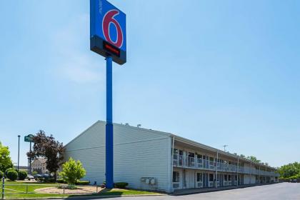 Motel 6-Hammond IN - Chicago Area - image 5