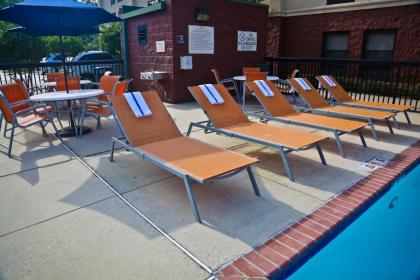 Hampton Inn Hammond - image 11