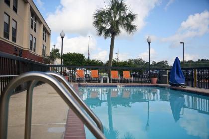 Hampton Inn Hammond - image 9