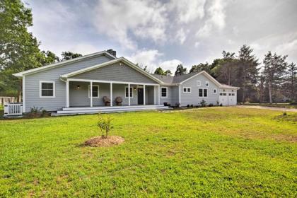 Luxury Hampton Bays Home - Walk to Shinnecock Bay - image 7