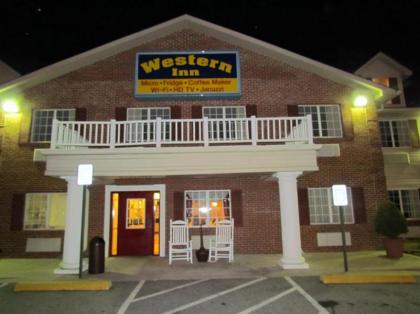 Western Inn & Suites Hampton - image 11