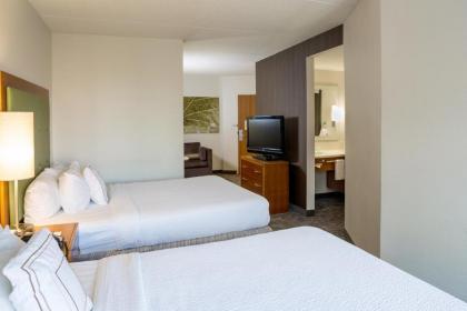 SpringHill Suites Hampton - image 11