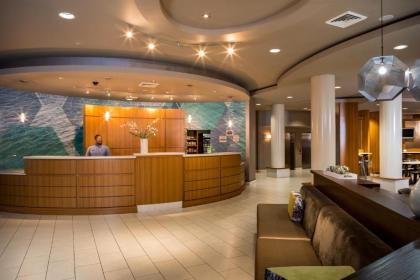 SpringHill Suites Hampton - image 15