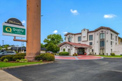 Quality Inn -Hampton Coliseum Convention Center - image 9