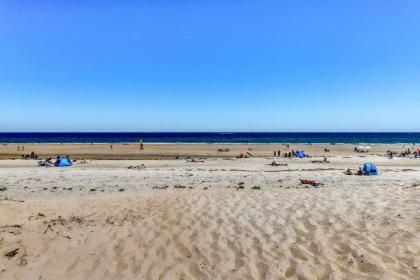 Hampton Beach Getaway - image 13