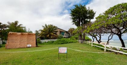 Hanalei Colony Resort I1-steps to sand oceanfront views wild & beautiful! - image 14