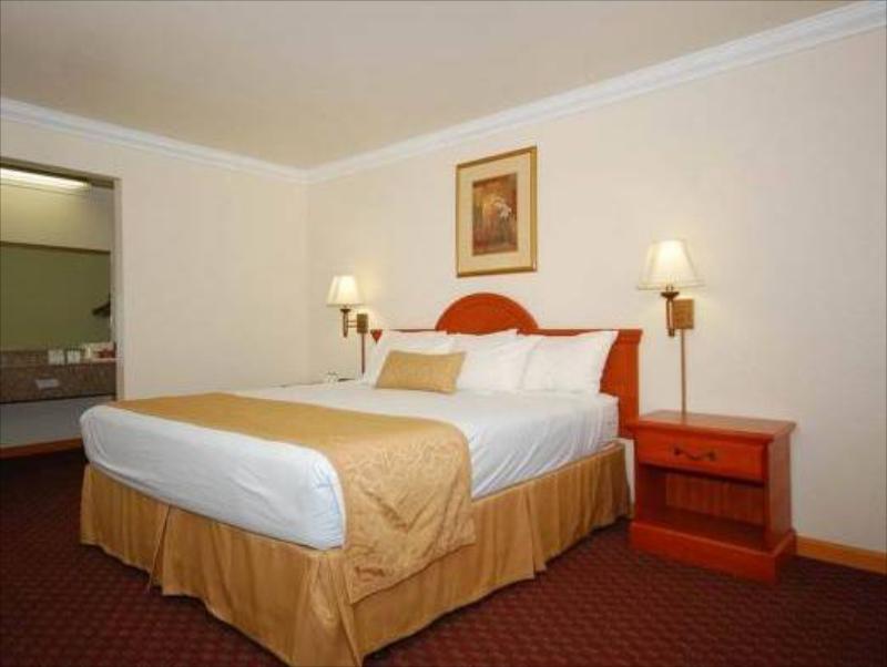 Best Western Hanford Inn - image 6