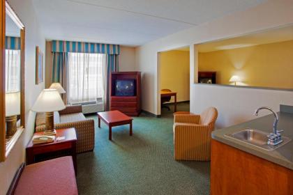 Holiday Inn Express Hanover an IHG Hotel - image 13