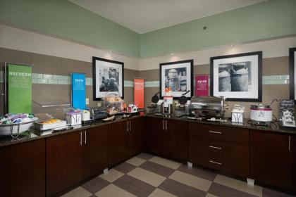 Hampton Inn Hanover - image 13