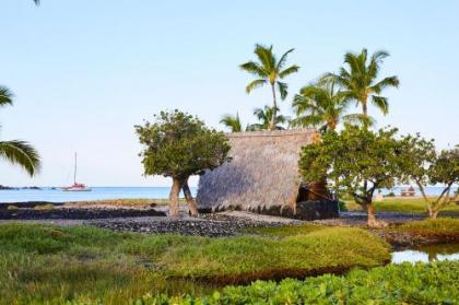 Mauna Lani Bay Hotel & Bungalows - image 17