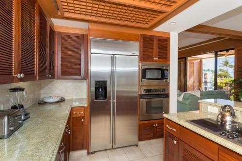 Mauna Lani Terrace #E301 - image 2