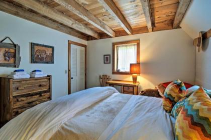 Family-Friendly Farmhouse - Near Lake and Ski Areas! - image 3