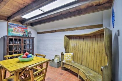 Family-Friendly Farmhouse - Near Lake and Ski Areas! - image 6