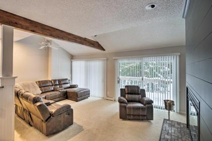 Condo 5Mi to Boyne and Golf Walk to Lake Mich! - image 10