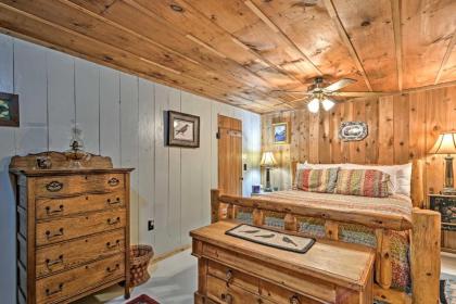 Pet-Friendly One Crow Cottage in Harbor Springs! - image 14