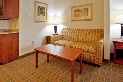 Holiday Inn Express & Suites - Hardeeville-Hilton Head an IHG Hotel - image 13