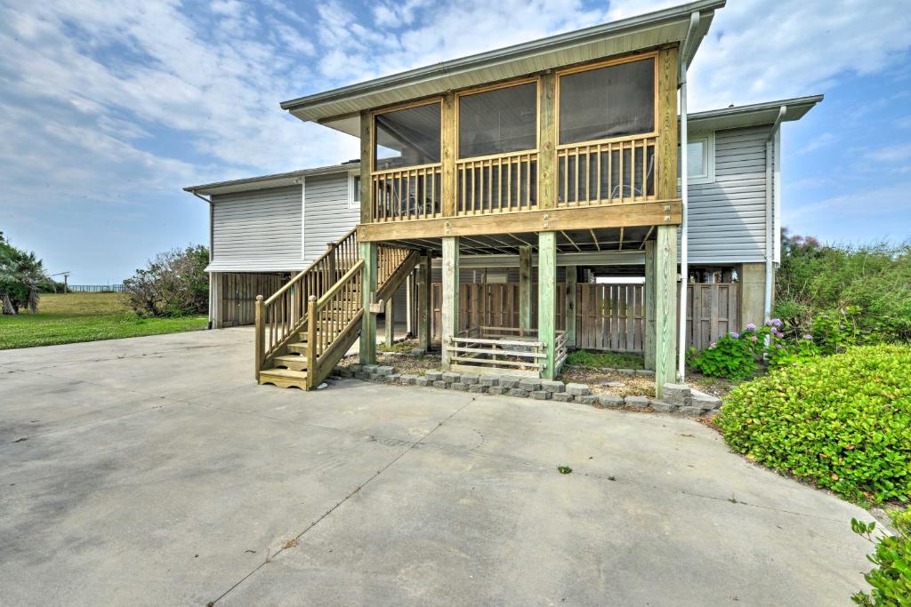 Harkers Island Home with Waterfront Sunset View! - image 6