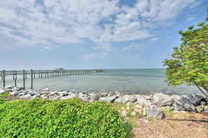 Harkers Island Home with Waterfront Sunset View! - image 9