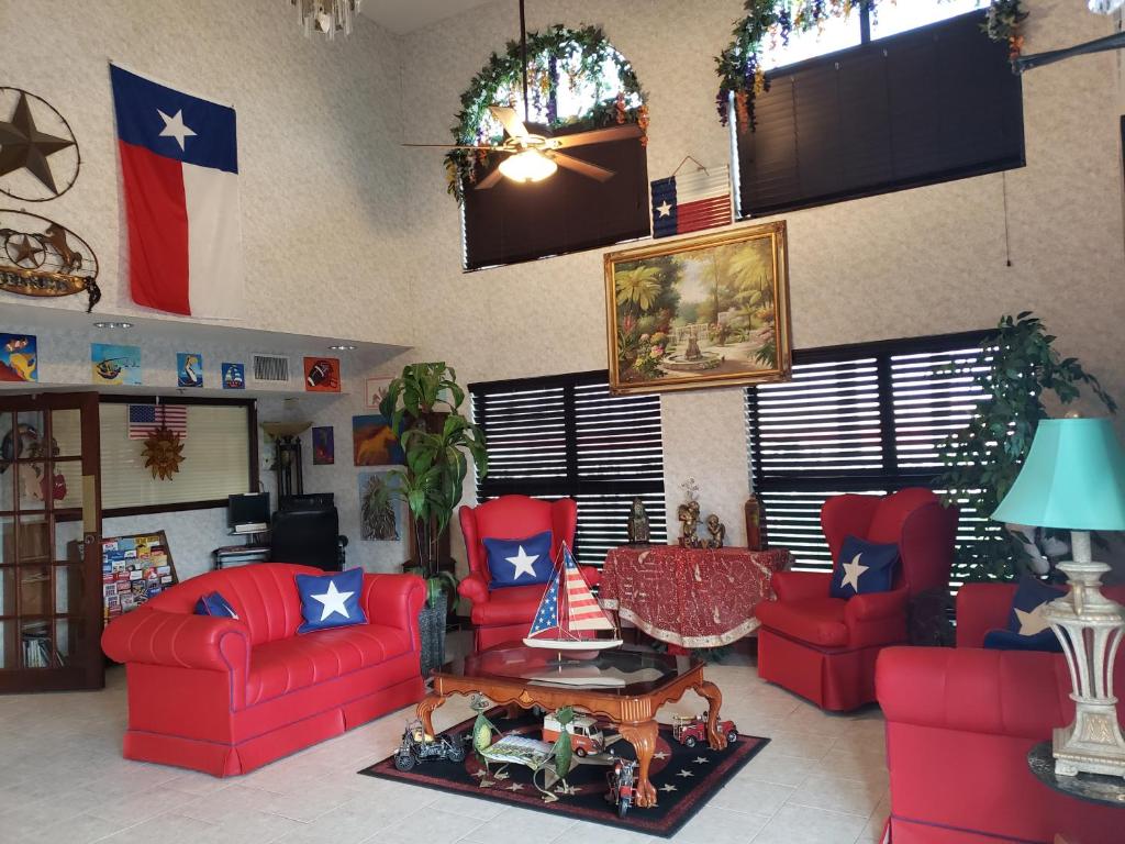 Texas Inn Harlingen - image 3