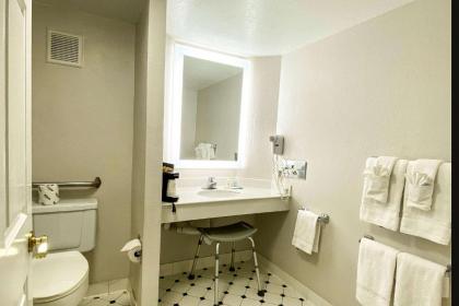 Quality Inn Harlingen - image 6