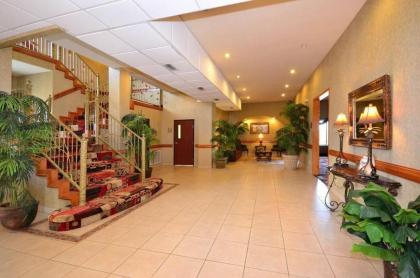 Best Western Casa Villa Suites - image 13