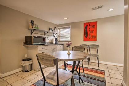 Harpers Ferry Apartment with Private Pool and Hot Tub! - image 12