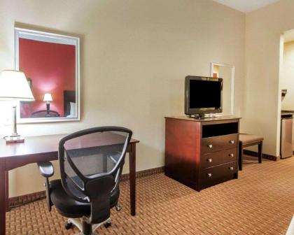 Comfort Inn Harriman - image 15