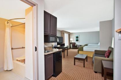 Holiday Inn Express Hotel and Suites Harrington - Dover Area an IHG Hotel - image 17