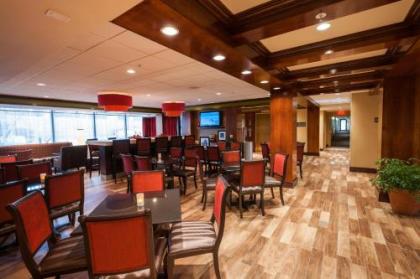 Hampton Inn Harrisburg-East/Hershey - image 4