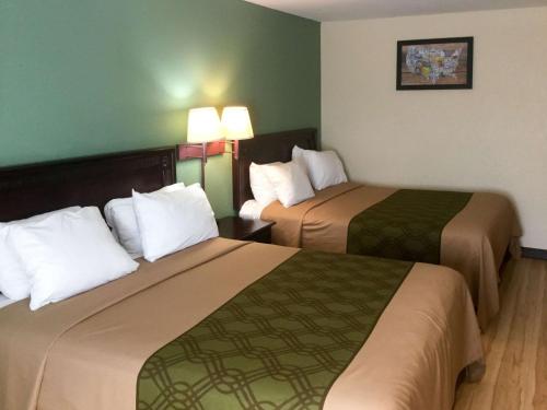 Econo Lodge Harrisburg - Hershey - image 5