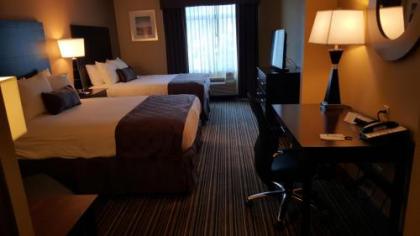 Best Western Plus Harrisburg East Inn & Suites - image 1