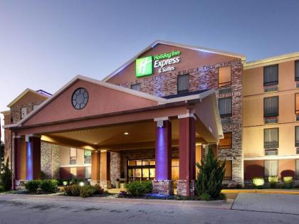 Holiday Inn Express Hotel & Suites Harrison - image 13