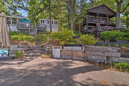 Waterfront Lake Cabin with Boat Dock Fire Pit and Kayaks - image 5