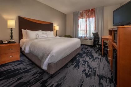 Fairfield Inn and Suites by Marriott Harrisonburg - image 11