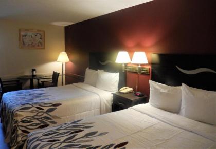 Red Roof Inn Harrisonburg - University Area - image 3