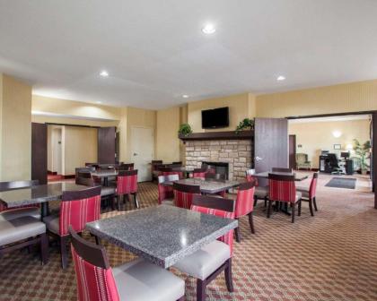 Comfort Inn & Suites Harrisonville - image 12